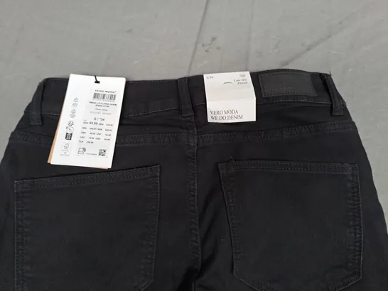 VERO MODA LOW RISE FLARED BLACK JEANS - S / 34"