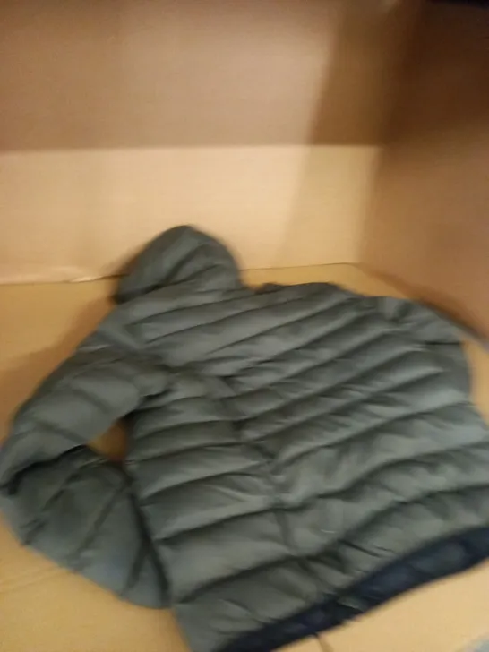 FRENCH CONNECTION MENS BUBBLE JACKET SIZE M