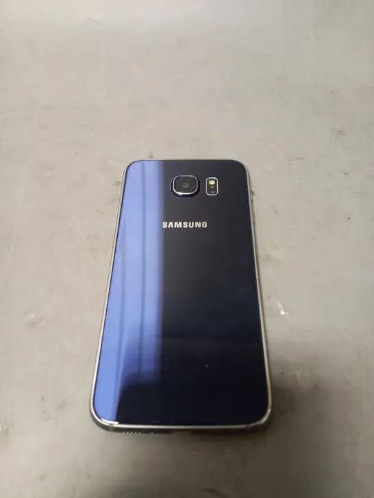 SAMSUNG GALAXY S6 SMARTPHONE 