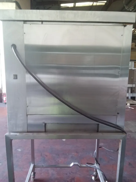 COMMERCIAL BKI SINGLE ROTISSERIE OVEN 