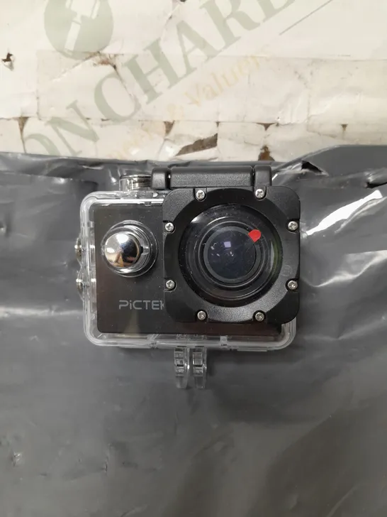 PICTEK CAMERAS 