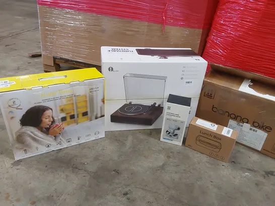 LARGE PALLET OF ASSORTED HOUSEHOLD PRODUCTS TO INCLUDE; AMUR CONTROLLERS CHARGING DOCK, BANANA BIKE GT, HIGH FIDELITY BELT DRIVE TURNTABLE AND HEATED THROW