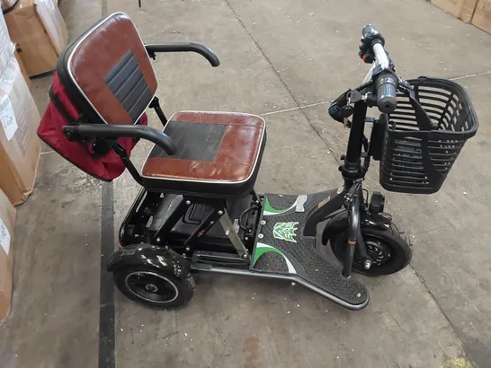 ELECTRIC MOBILITY SCOOTER (1 ITEM)