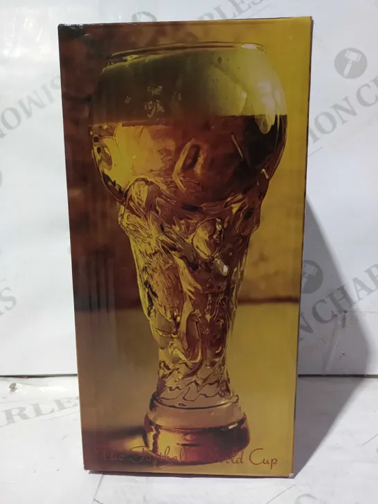 THE FOOTBALL WORLD CUP NOVELTY GLASS