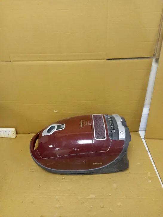 MIELE SGDF3 VACCUM