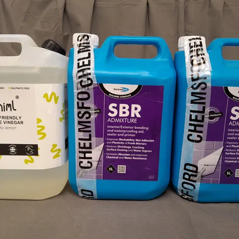 FOUR ASSORTED LIQUID ITEMS TO INCLUDE ECO-FRIENDLY WHITE VINEGAR, AND BOND IT SBR ADMIXTURE