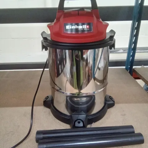 BOXED EINHELL WET AND DRY VACUUM 