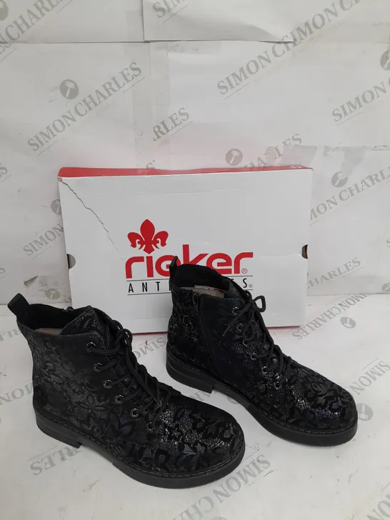 BOXED PAIR OF REIKER LACE UP BOOTS IN NAVY - SIZE 5