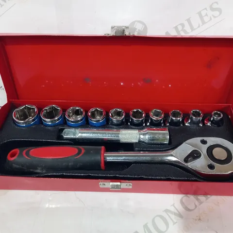 UNBRANDED SOCKET WRENCH SET