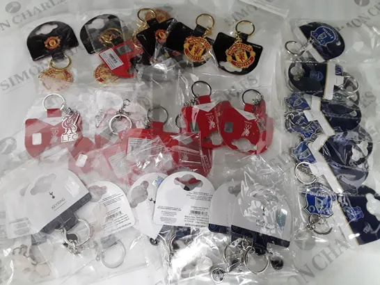 LOT OF APPROXIMATELY 30 ASSORTED FOOTBALL THEMED KEY RINGS 