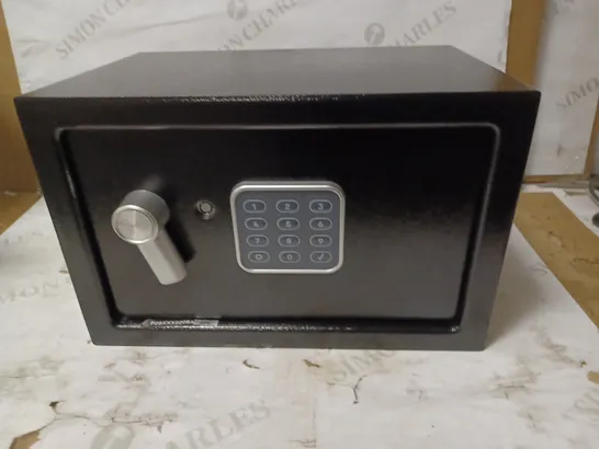 YALE SMALL ELECTRONIC SAFE 