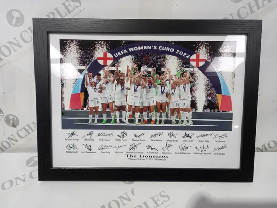 UEFA WOMENS EURO 2022 WINNERS ENGLEND PRINTED SIGNED FRAME PICTURE