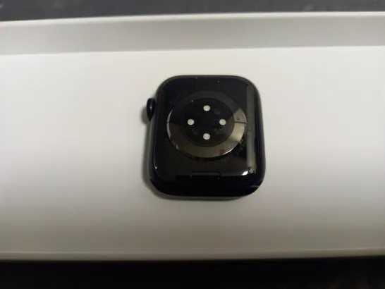 APPLE WATCH SERIES 9 41MM SMART WATCH