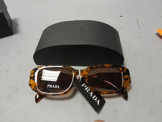 PRADA BROWN SUNGLASSES IN CASE