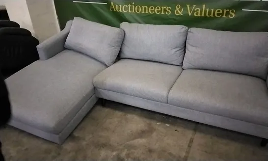 DESIGNER LIGHT GREY FABRIC L-SHAPE CORNER SOFA (LEG MISSING)