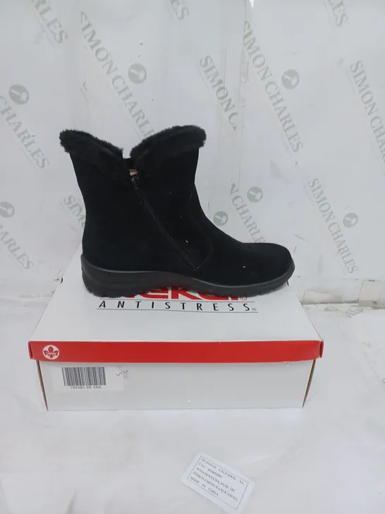 BOXED RIEKER ANTISTRESS LADIES BLACK FLEECE LINED BOOTS ZIP FASTENING. SIZE EU 40