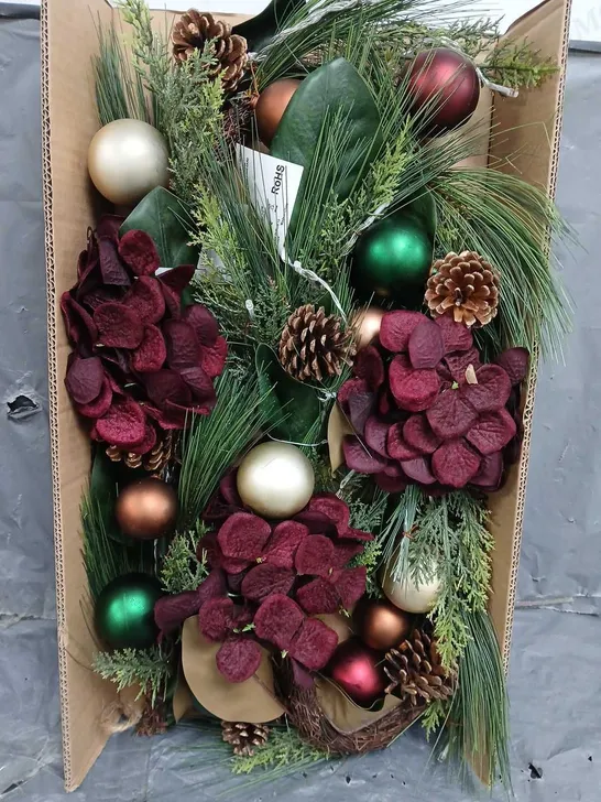 RED HYDRANGEA PRE-LIT CHRISTMAS GARLAND