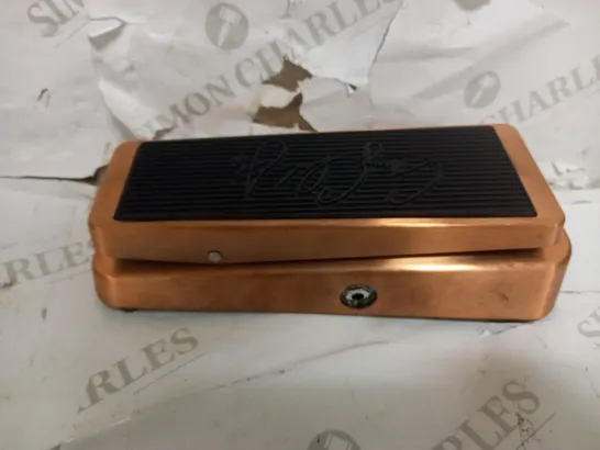 DUNLOP GCJ95 GARY CLARK JR CRY BABY WAH PEDAL