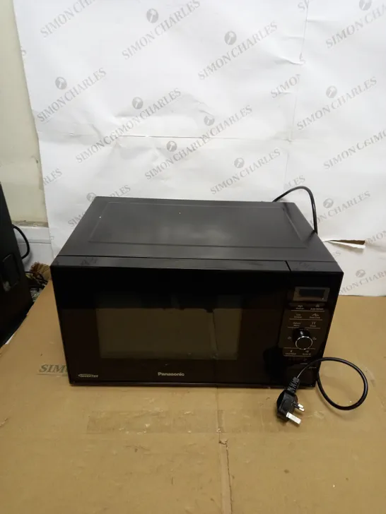 PANASONIC INVERTER MICROWAVE OVEN - BLACK