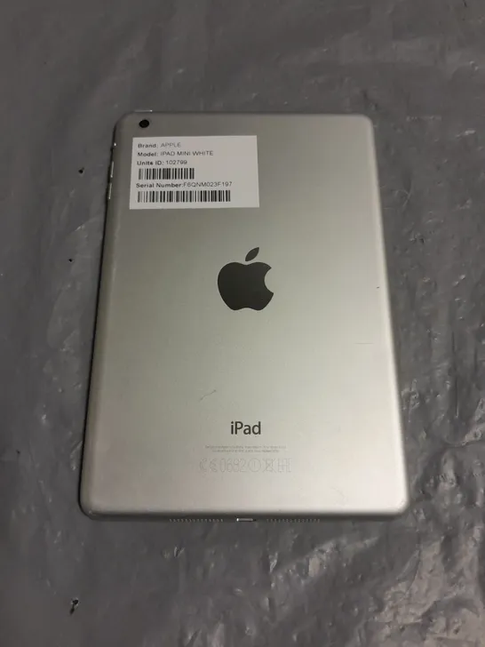 UNBOXED APPLE IPAD MINI IN WHITE - A1432