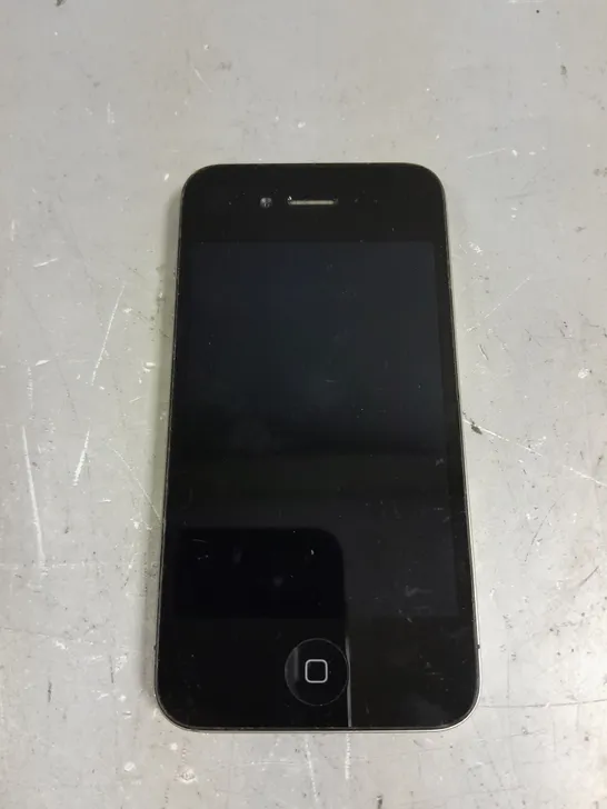 APPLE IPHONE 4 SMARTPHONE 