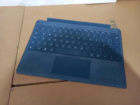 MICROSOFT TABLET KEYBOARD