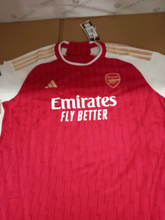 ARSENAL FC HOME SHIRT WITH SAKA 7 ON THE BACK SIZE XXL