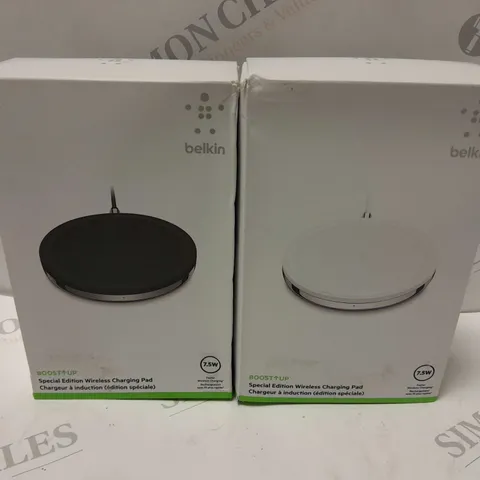 APPROXIMATELY 18 ASSORTED BELKIN BOOST UP SPECIAL EDITION WIRELESS CHARGING PADS (BLACK AND WHITE VARIANTS)