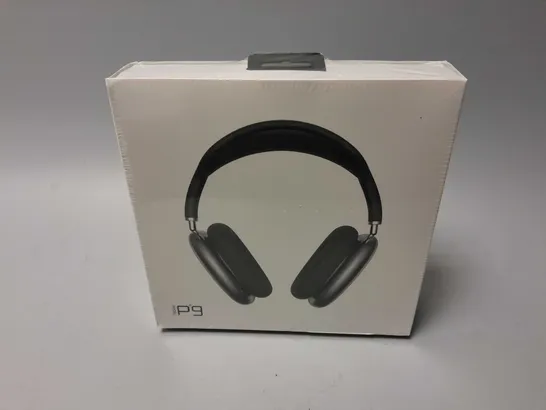 BOXED AND SEALED P9 HEADPHONES