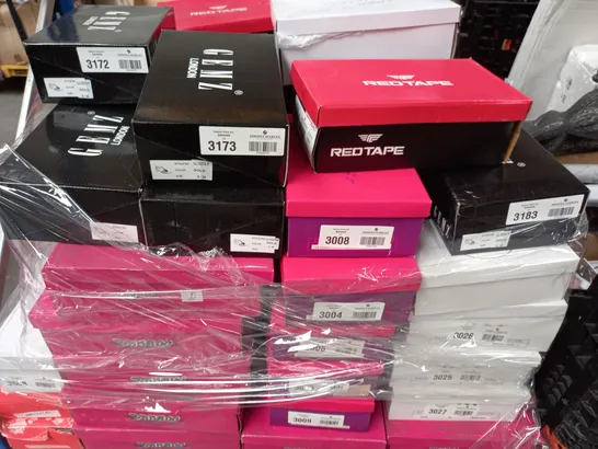 PALLET OF APPROXIMATELY 75 ASSORTED BOXED PAIRS SHOES AND FOOTWEAR ITEMS IN VARIOUS STYLES AND SIZES TO INCLUDE GEMZ LONDON, RED TAPE, COMFORT WALKERS, ETC - COLLECTION ONLY