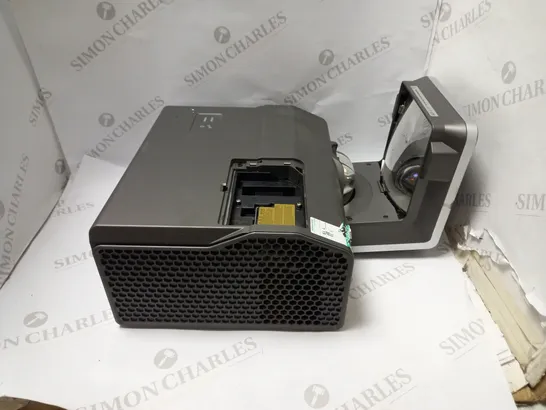 SMART DLP UF75 PROJECTOR