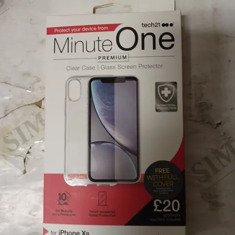 LOT OF 20 MINUTE ONE PREMIUM CLEAR CASE & SCREEN PROTECTOR KITS FOR IPHONE XR