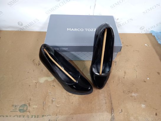 BOXED PAIR OF MARCO TOZZI WEDGE HIGH HEELS SIZE 37