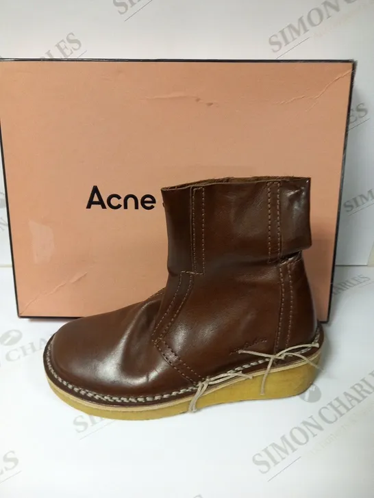 BOXED ACNE STUDIOS CHESTNUT BROWN FLAT ANKLE BOOTSNSIZE EU 38