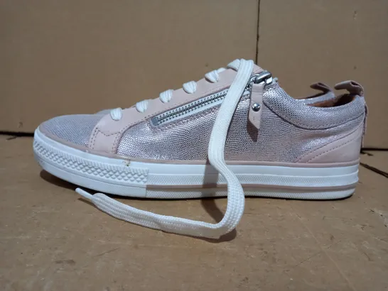 MODA IN PELLE NUDE ROSE LEATHER FIZZALI TRAINERS - SIZE 6 UK