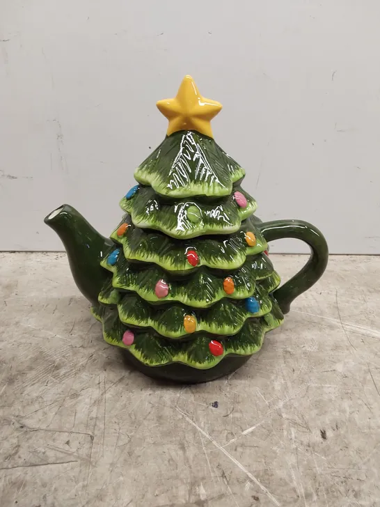 BOXED MR NOST TREE TEAPOT 