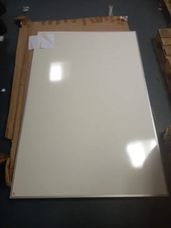 OFFICE WHITE BOARD 