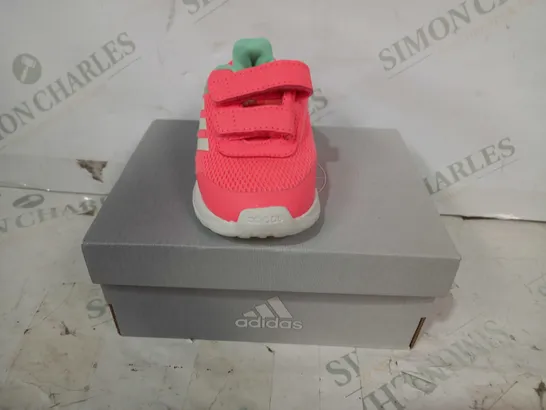 BOXED PAIR OF ADIDAS TENSAUR RUN 2.0 CF KIDS SHOES IN PINK UK SIZE 4K