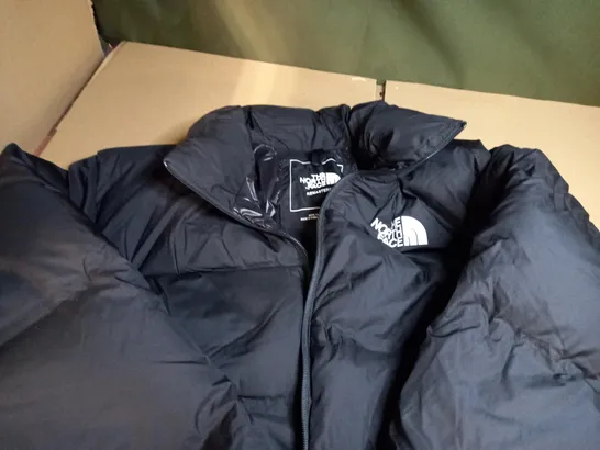 NORTH FACE BLACK PUFFER CHILDRENS JACKET - L 