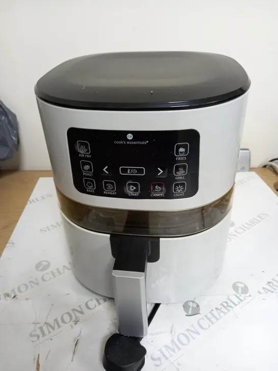 COOK'S ESSENTIALS 5.8L AIR FRYER IN SLATE GREY - VISABLE DAMAGE 