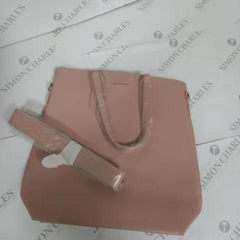 MICHAEL KORS TRAVEL TOTE BAG WITH STRAP - NUDE/PINK 