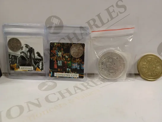 LOT TO CONTAIN APPROX. 17 X ASSORTED COLLECTORS COINS & MEDALS. DESIGNS VARY 