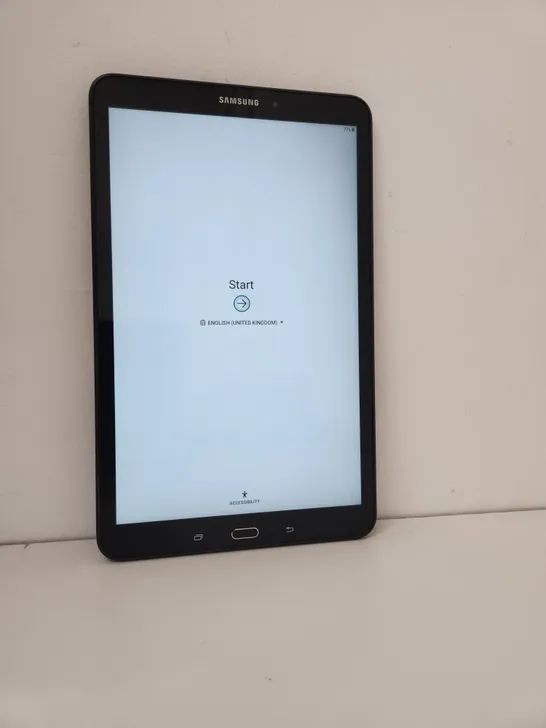 UNBOXED SAMSUNG TABLET MODEL SM-T580