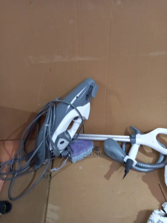 SHARK FLOOR AND HANDHELD STEAM CLEANER S6005