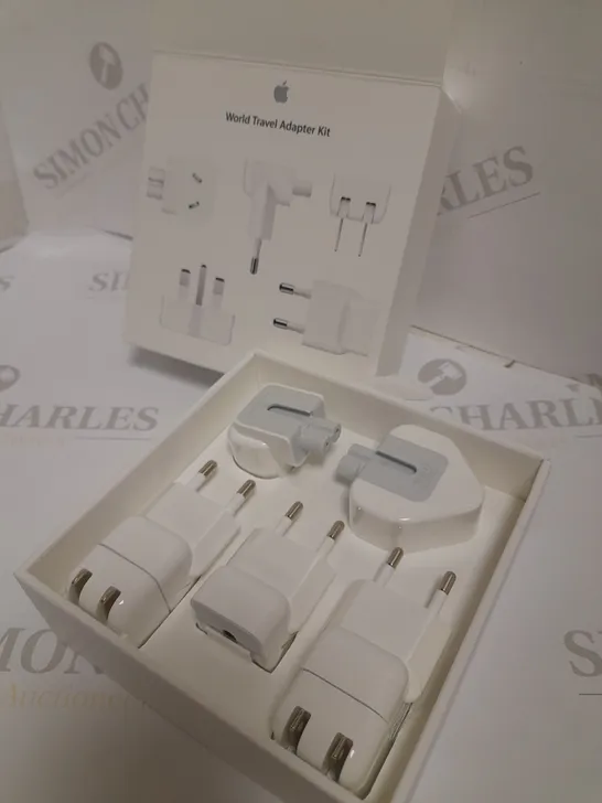 APPLE WORLD TRAVEL ADAPTER KIT MD837ZM/A