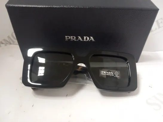 BOXED PRADA PR23YS SQUARE SUNGLASSES