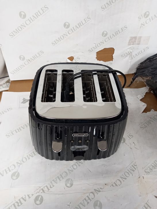 DELONGHI BALLERINA 4 SLCIE TOASTER - NO BOX