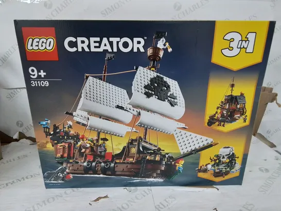 BOXED LEGO CREATOR SET - PIRATE SHIP 31109 RRP £109.99