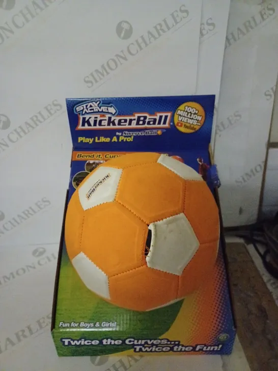 KICKERBALL BY SWERVEBALL RRP £16.99