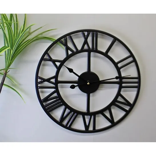 MIKAELA METAL WALL CLOCK